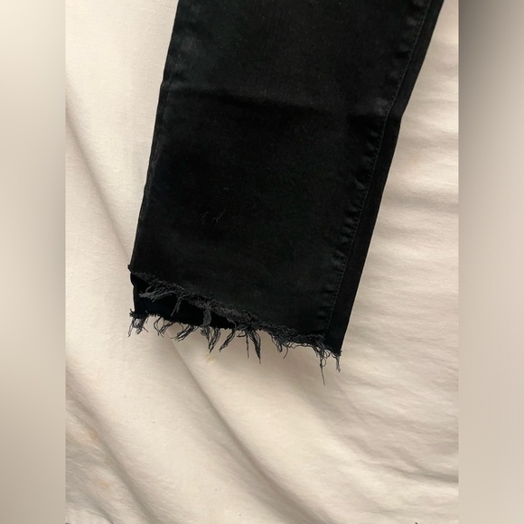 Mother Insider Crop Step Fray in Not Guilty Black Asymmetrical Raw Cut Hem Jeans - Picture 10 of 13